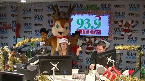 When Does 93.9 Start Christmas Music: A Multi-Perspective Analysis